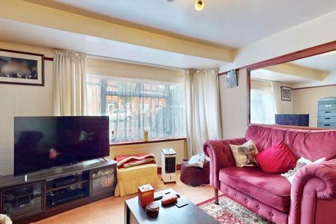 5 bedroom semi-detached house for sale, Bramble Close, Uxbridge, UB8