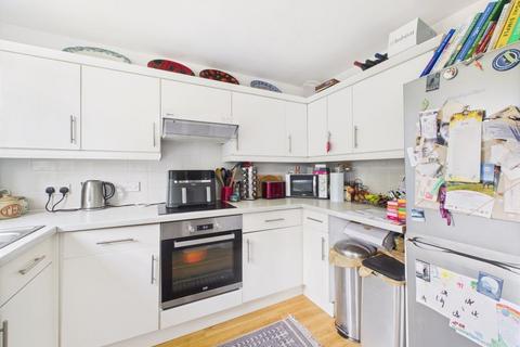 46 Boakes Drive, Stonehouse, GL10 3QW