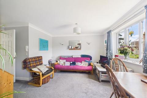 46 Boakes Drive, Stonehouse, GL10 3QW
