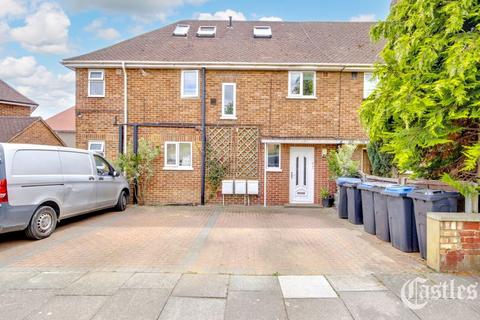 2 bedroom apartment for sale, Ensign Drive, London, N13