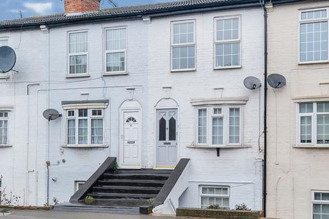 Studio to rent, Seal Road, Sevenoaks