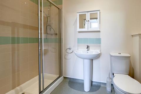 2 bedroom terraced bungalow to rent, Fordham Road, Newmarket