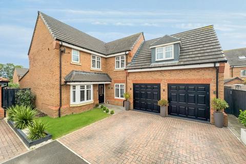 5 bedroom detached house for sale, Drift Court, Pontefract WF8