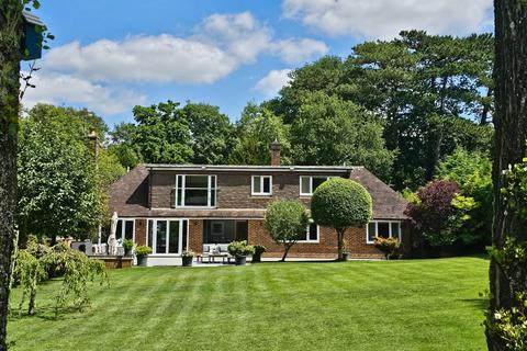 4 bedroom detached house for sale, Ashdown Place, Forest Row RH18