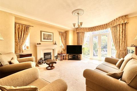 3 bedroom detached house for sale, Fownhope Avenue, Trafford M33