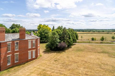 2 bedroom flat for sale, West Hall, Beningfield Drive, St Albans, AL2