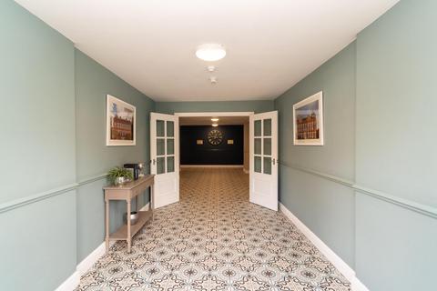 2 bedroom flat for sale, West Hall, Beningfield Drive, St Albans, AL2