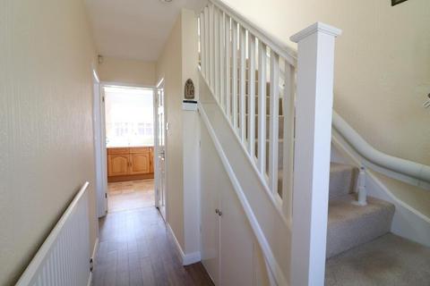 21 Blakeney Drive, Luton, LU2 7LB