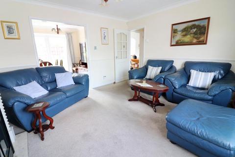 21 Blakeney Drive, Luton, LU2 7LB