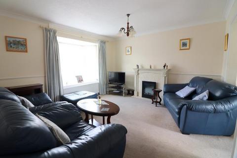21 Blakeney Drive, Luton, LU2 7LB