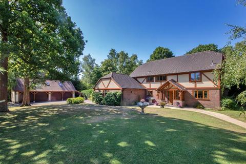4 bedroom detached house for sale, The Nightingales, Sissinghurst, Kent, TN27 8HN