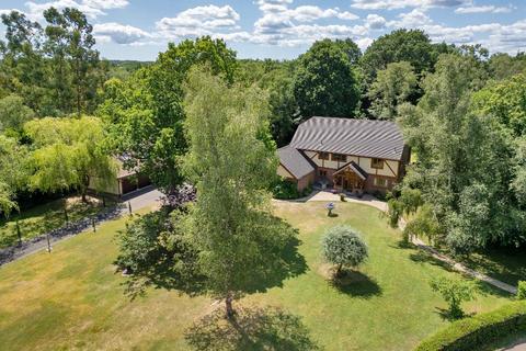 4 bedroom detached house for sale, The Nightingales, Sissinghurst, Kent, TN27 8HN