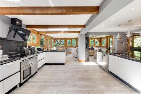 4 bedroom detached house for sale, The Nightingales, Sissinghurst, Kent, TN27 8HN
