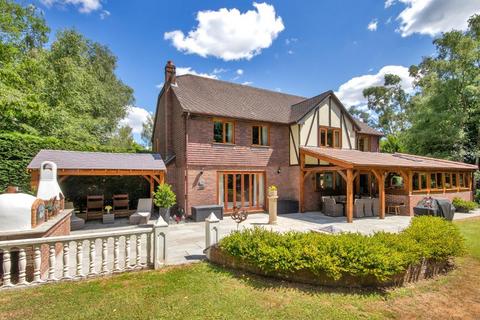 4 bedroom detached house for sale, The Nightingales, Acorn House, Sissinghurst, Kent, TN27 8HN