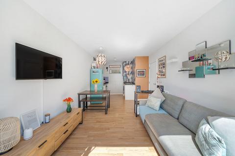 1 bedroom flat for sale, Juxon Street, London SE11