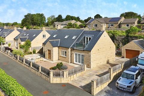 5 bedroom detached house for sale, Main Street, Harmby, Leyburn, North Yorkshire, DL8
