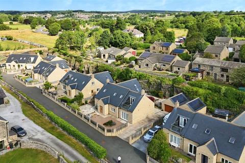5 bedroom detached house for sale, Main Street, Harmby, Leyburn, North Yorkshire, DL8