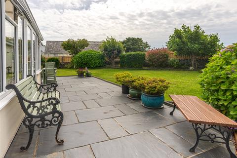 3 bedroom bungalow for sale, Lon St. Ffraid, Trearddur Bay, Holyhead, Isle of Anglesey, LL65