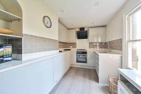 2 bedroom flat to rent, Princess Street, Elephant and Castle, London, SE1