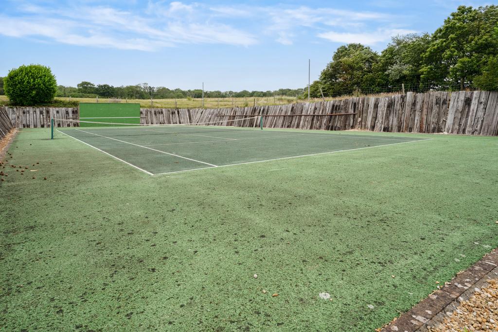 Tennis court