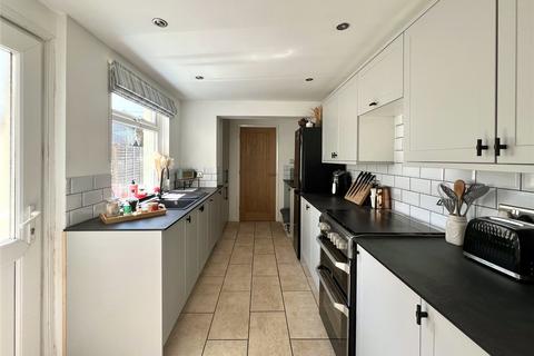 17 Harepark Terrace, Minehead, TA24 6DL