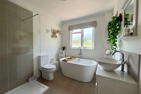 17 Harepark Terrace, Minehead, TA24 6DL