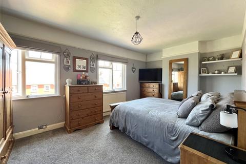 17 Harepark Terrace, Minehead, TA24 6DL