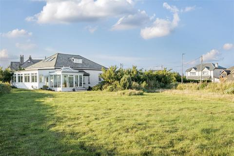 5 bedroom bungalow for sale, Upton, Bude