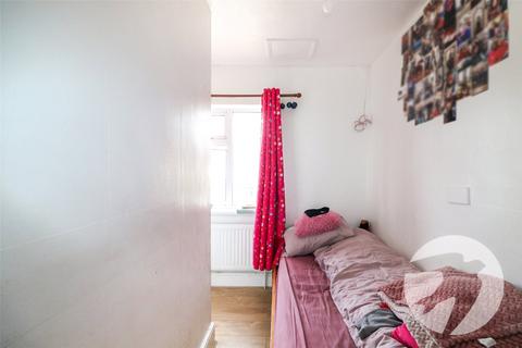 102 Hazel Road, Erith, DA8 2NA