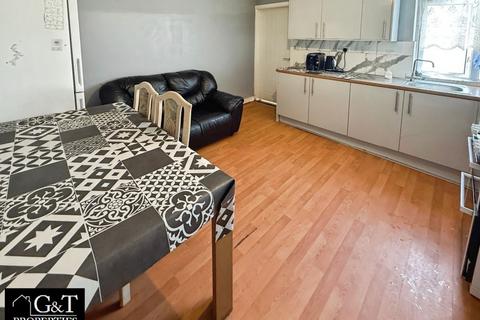 2 bedroom terraced house for sale, Bradleymore Road, Brierley Hill
