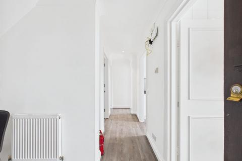 4 bedroom flat to rent, Devonshire House,  Kilburn High Road, London
