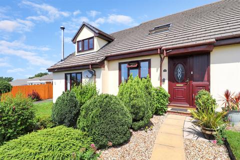 15 Heywood Close, Hartland, Bideford, EX39 6HS