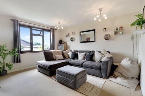 15 Heywood Close, Hartland, Bideford, EX39 6HS