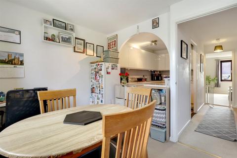 15 Heywood Close, Hartland, Bideford, EX39 6HS