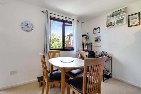15 Heywood Close, Hartland, Bideford, EX39 6HS