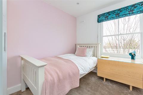 5 bedroom end of terrace house to rent, Fitzwilliam Road, London SW4