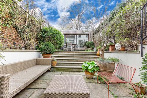5 bedroom end of terrace house to rent, Fitzwilliam Road, London SW4