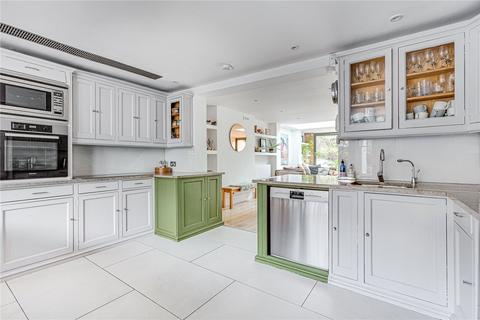 5 bedroom end of terrace house to rent, Fitzwilliam Road, London SW4