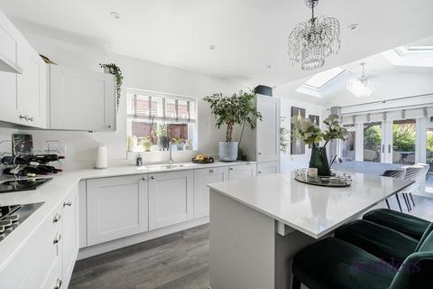 undefined, Homewood Close, Ottershaw, Surrey, KT16