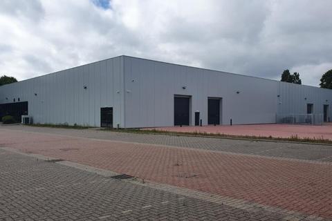 Warehouse to rent, Holford Way Birmingham B6 7AX