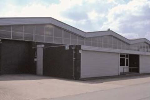 Distribution warehouse to rent, Long Acre Birmingham B7 5JD