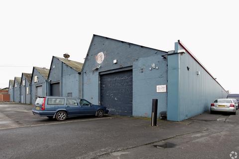 Warehouse to rent, Neachells Lane Wolverhampton WV11 3PQ