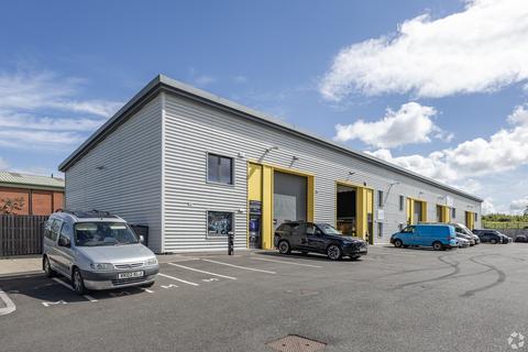 Warehouse to rent, Vale Park Evesham WR11 1GT