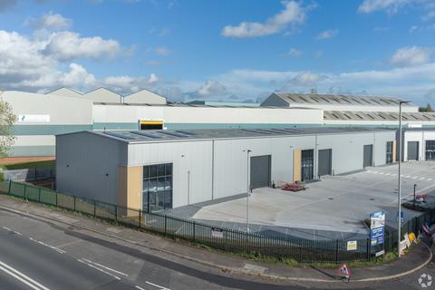 Warehouse to rent, Peartree Ln Dudley DY2 0XW
