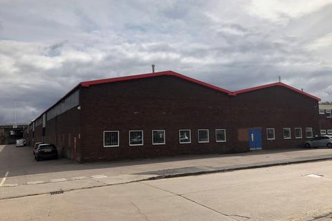 Warehouse to rent, Park St Oldbury B69 4LH
