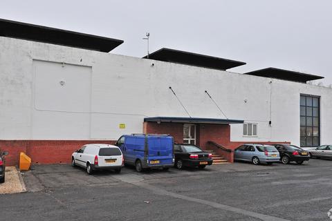 Industrial development to rent - Droitwich Rd Hartlebury DY10 4EU