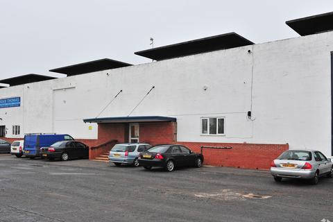 Industrial development to rent, Droitwich Rd Hartlebury DY10 4EU
