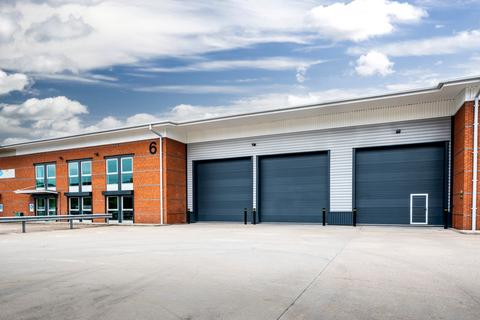 Distribution warehouse to rent - Duddeston Mill Rd Birmingham B8 1AU
