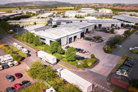 Warehouse to rent, Enterprise Way Evesham WR11 1GS