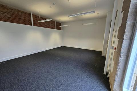 Office to rent, Main Rd Hathersage S32 1BB